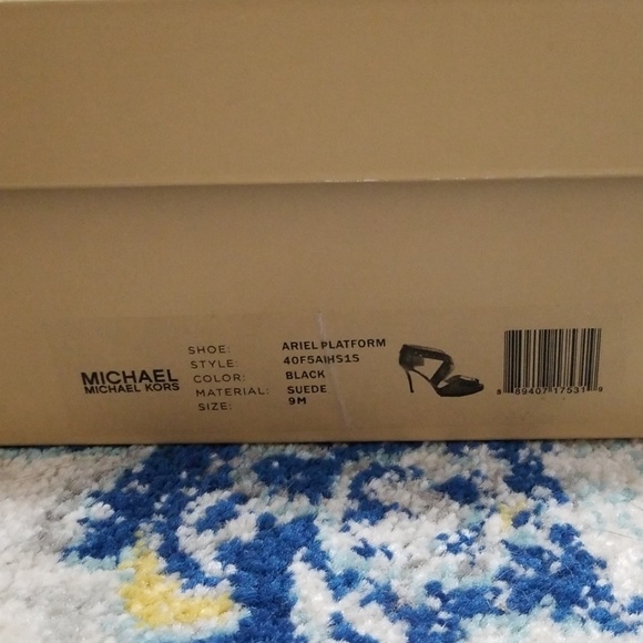 Michael Kors Ariel Black Suede Platform Sandal 9 - Picture 4 of 6
